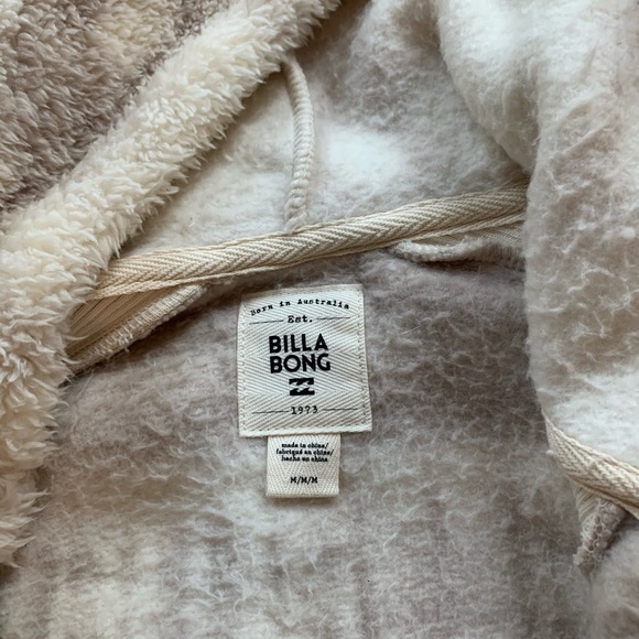 Billabong Fuzzy ZIP Up Hoodie - Picture 3 of 4